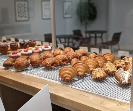 Cremcrittos Patisserie