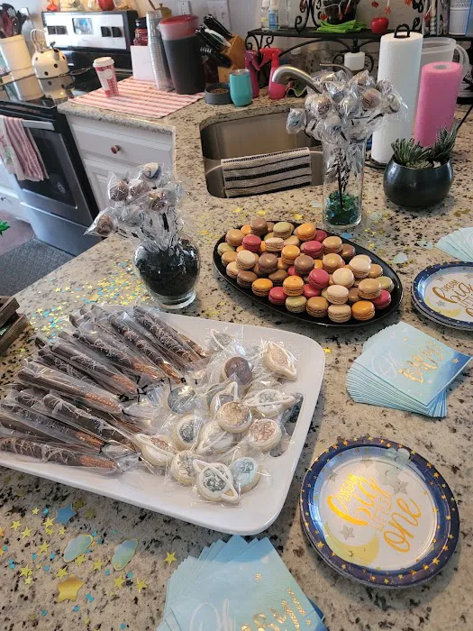 Cake Pops by Alli Picture 1