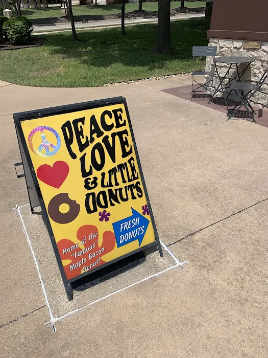 Peace, Love and Little Donuts of Southlake Picture 2