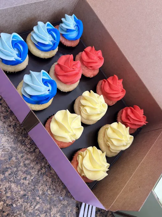 Gigi's Cupcakes Picture 8
