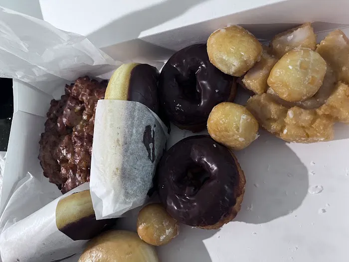 Donut Palace Picture 4