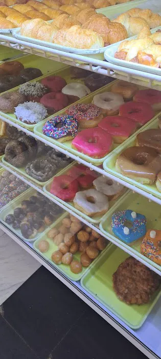 Donut Palace Picture 1