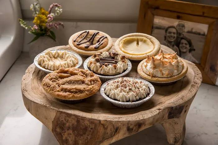 Buttermilk Sky Pie Shop Picture 6