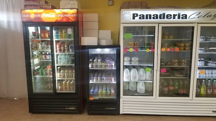Panaderia Celaya 2 - Bakery Picture 8