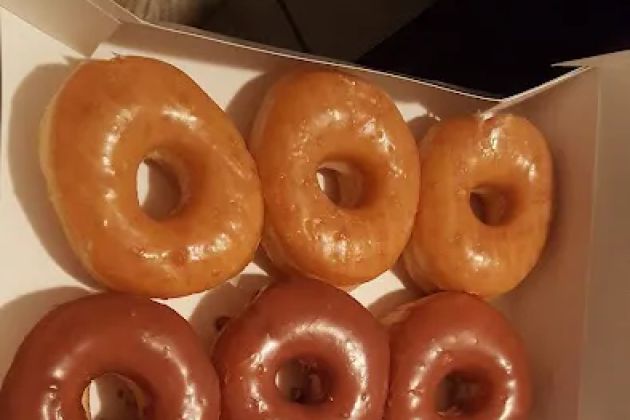 "SU" Donuts