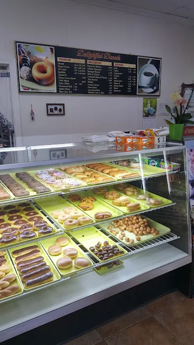 Delightful Donut Shop Picture 4