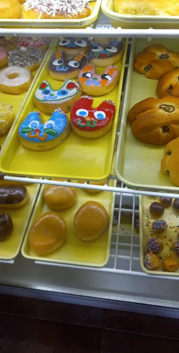 Delightful Donut Shop Picture 9