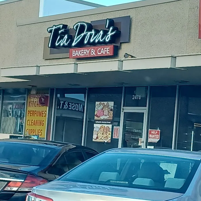 Tia Dora's Bakery Picture 10