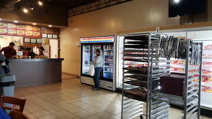 Tia Dora's Bakery Picture 6