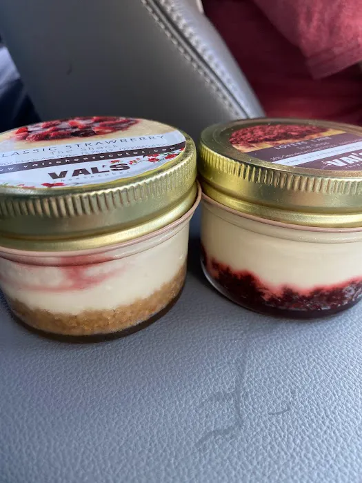 Val's Cheesecakes Picture 3