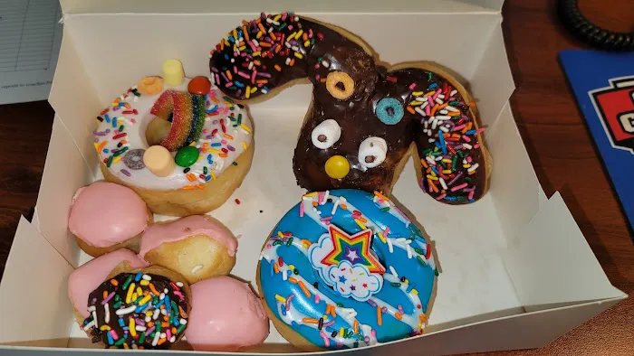 Donut Palace Picture 5