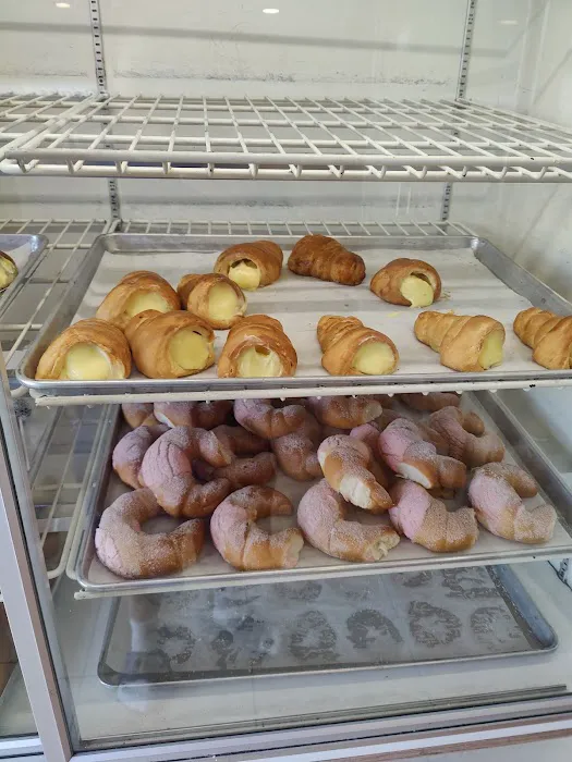 Panaderia La Unión Picture 10