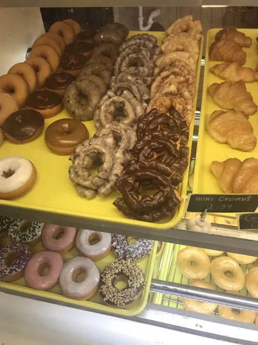 Donuts Plus Picture 4