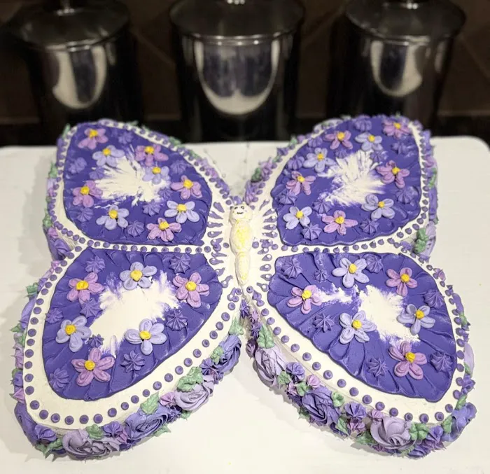 Marie's Crafty Cakery Picture 9