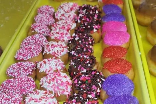 Happy Donuts