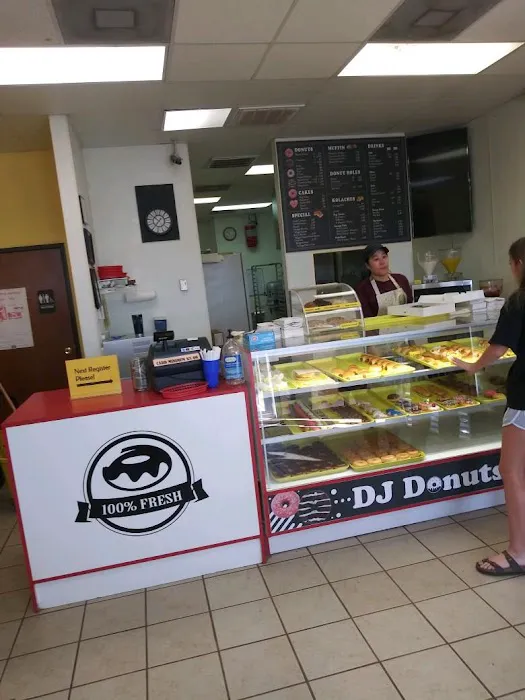 D J Donuts Picture 2