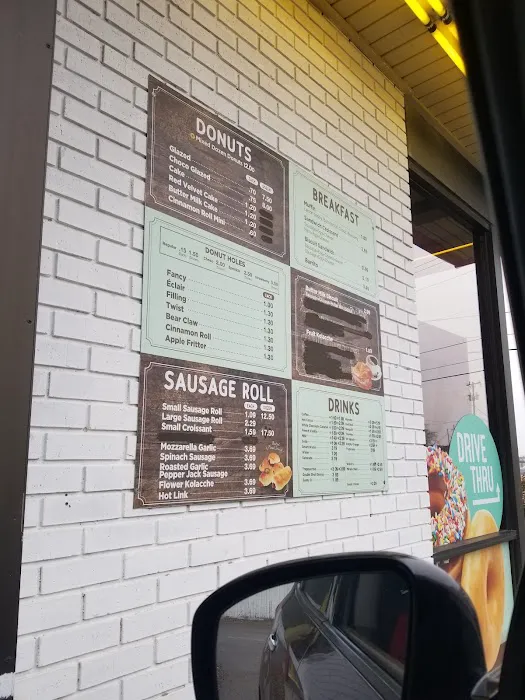 Bedford Hello Donuts Picture 7