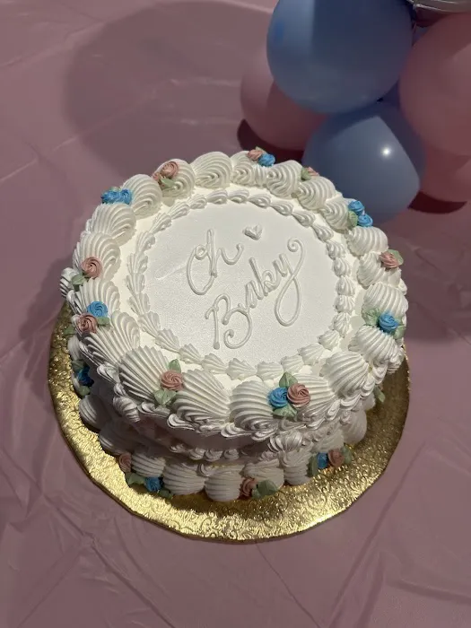 Claudia's Cakes Picture 9
