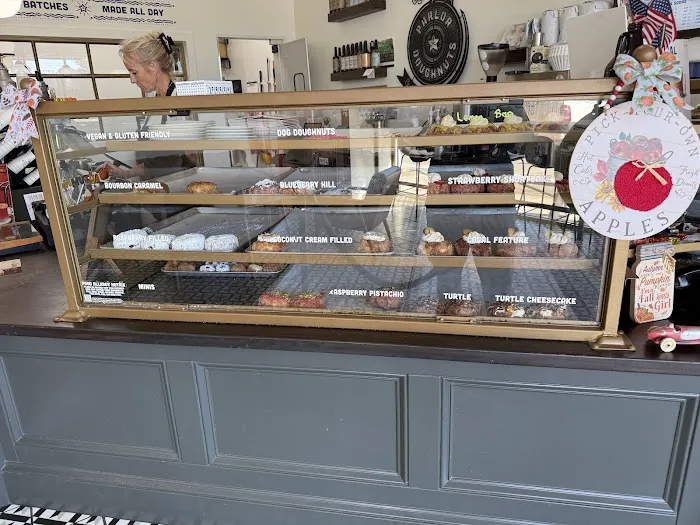 Parlor Doughnuts Picture 9