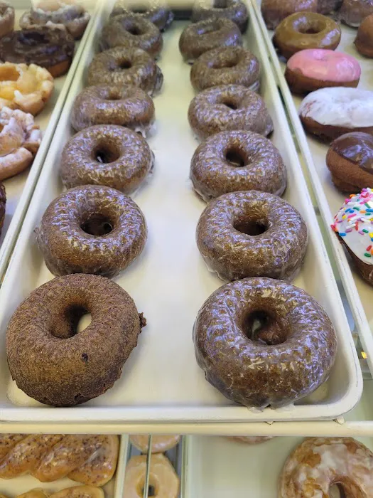 Busy B's Bakery & Donuts Picture 1