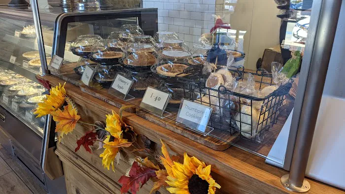 Buttermilk Sky Pie Shop Arlington Picture 4