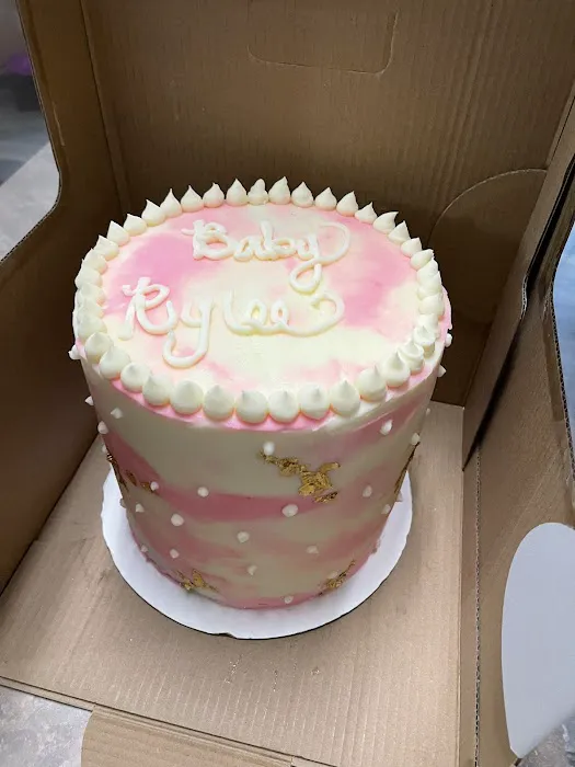 10th Realm Creations Bakery LLC Picture 2