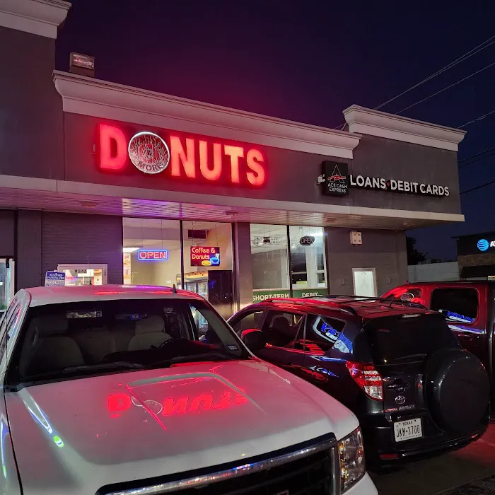 Donuts Coffee & More Picture 6