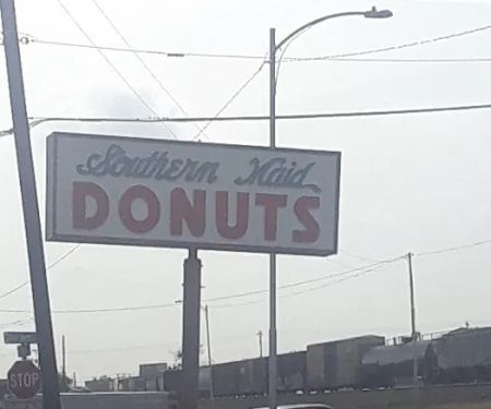 Southern Maid Donuts