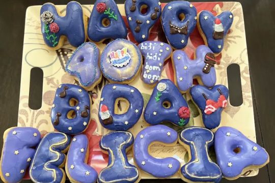 Donut House