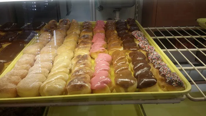 Donut Palace (Collins Donuts) Picture 1