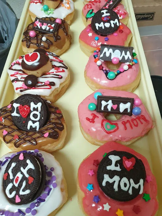 Donut Palace (Collins Donuts) Picture 4
