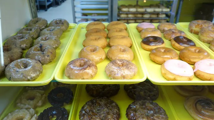 Jefferson Donut Shop Picture 9