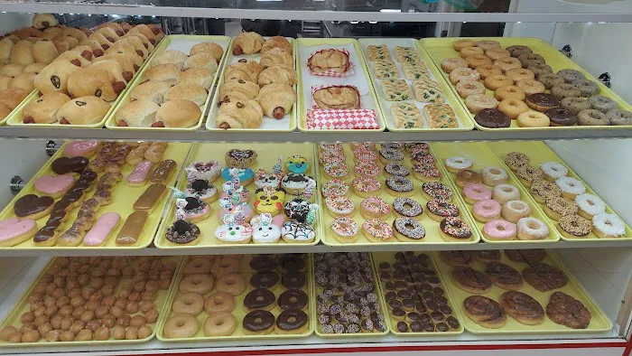 AM donuts and coffee Picture 7