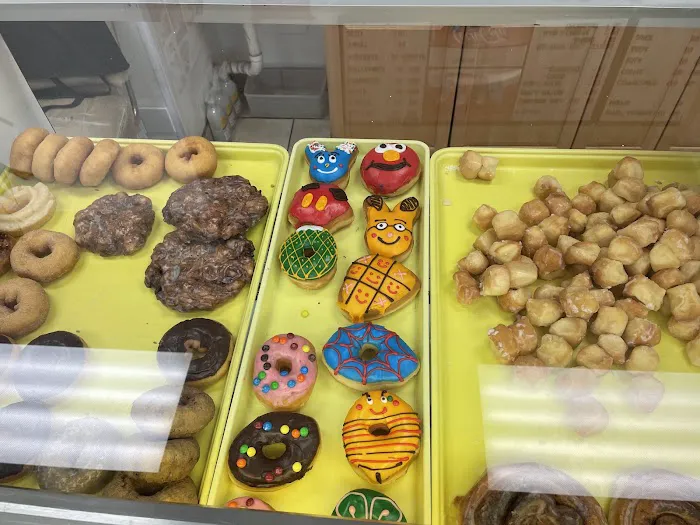 Crown Donuts Picture 2