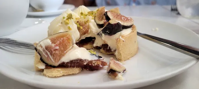 Lubellas patisserie LLC Picture 6