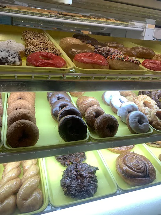 Southern Maid Donut Shop Picture 6