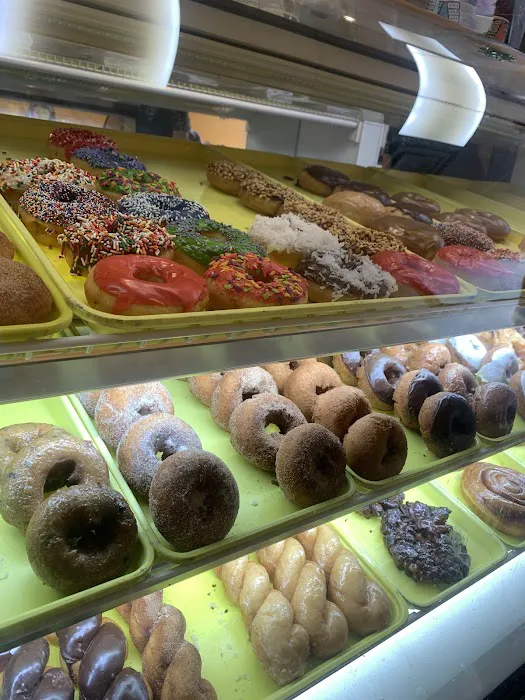 Southern Maid Donut Shop Picture 9