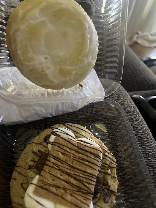Mary's Mountain Cookies Picture 4