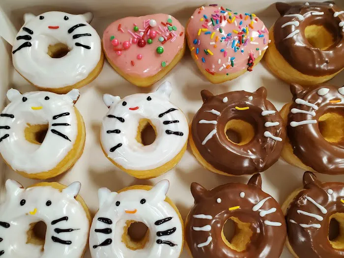 Yolo Donuts Picture 7