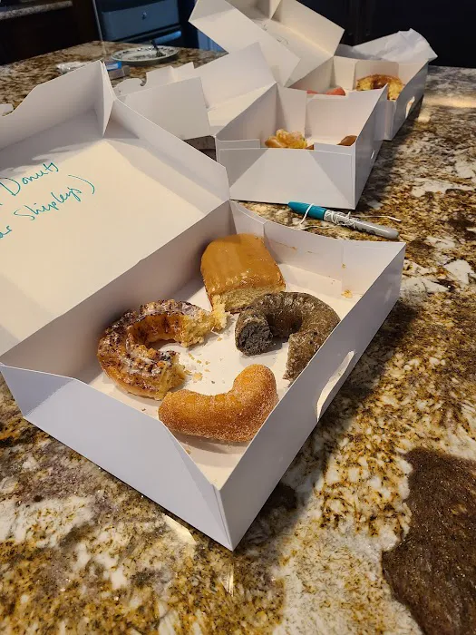 Donuts & Donuts Picture 10