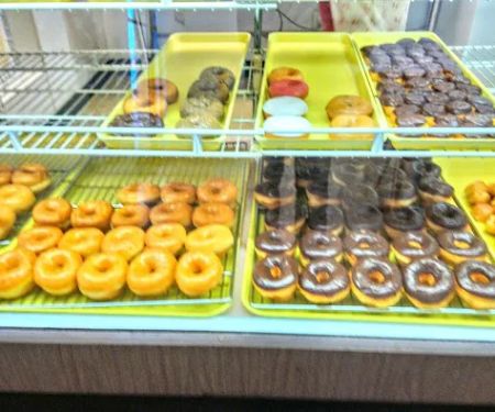 Donuts & Donuts