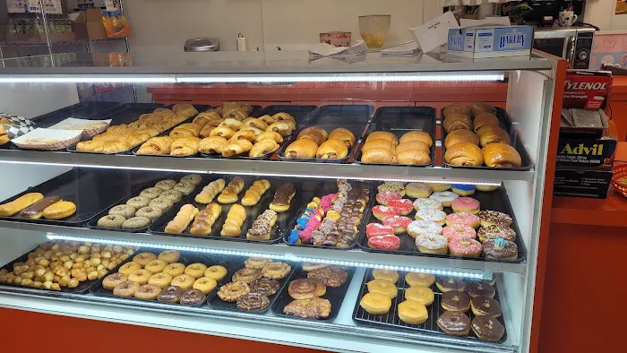 Crazy donut & cafe Picture 2