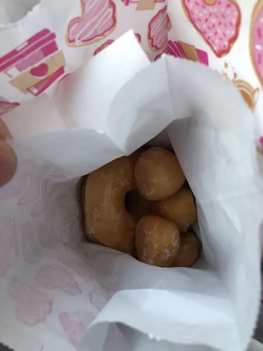 MS Donut Palace Picture 8