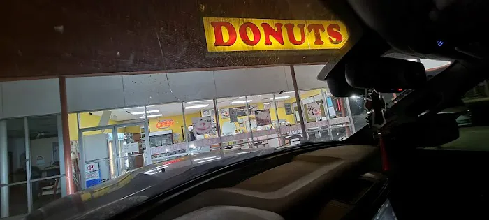 Marshall Donuts Picture 2