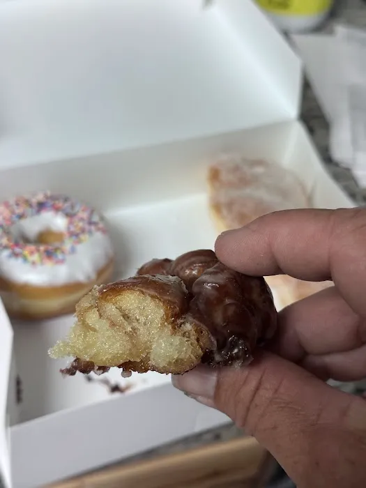 303 Donuts Picture 7