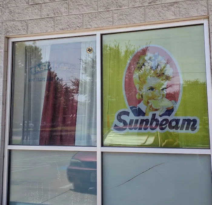 Nature's Own Discount Bakery Store Picture 3
