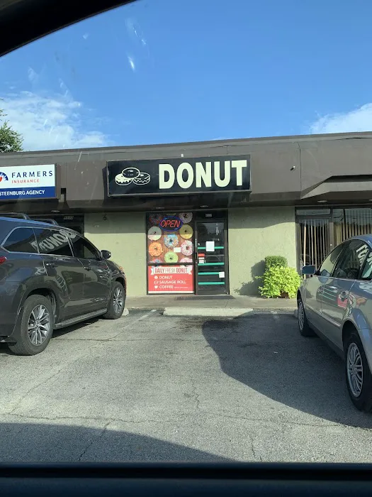 Ferguson Donut Shop Picture 1