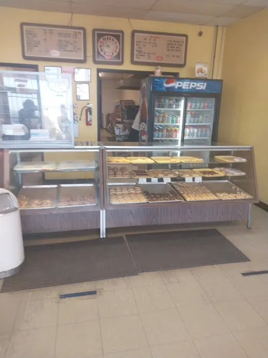 Young Donuts Picture 8