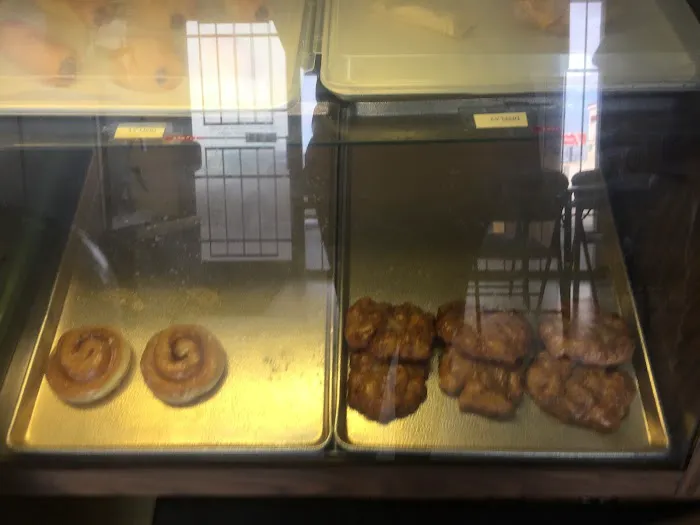 Young Donuts Picture 10