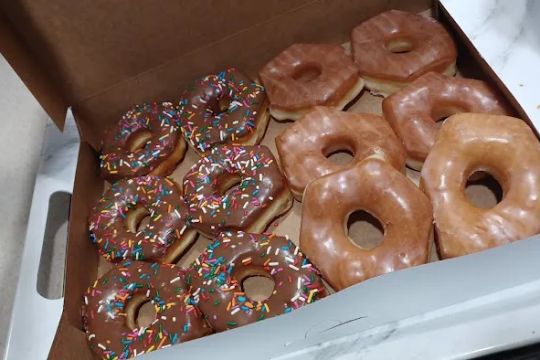 Donuts 4U